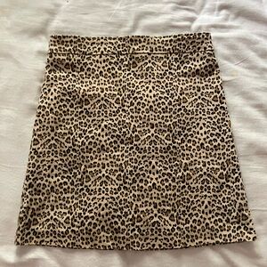 Leopard skirt